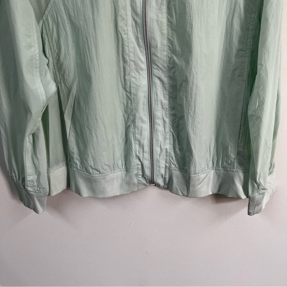 Chico’s Zenergy Mesh Inset Jacket - Picture 6 of 16